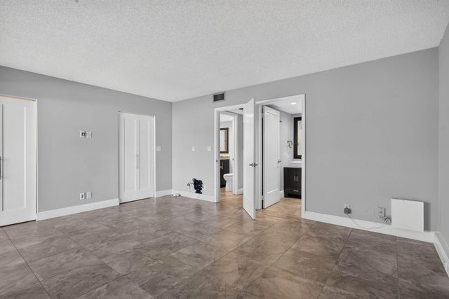 1804 ELEUTHERA Point J1, Coconut Creek, FL 33066