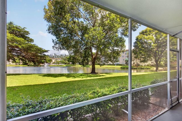 1804 ELEUTHERA Point J1, Coconut Creek, FL 33066