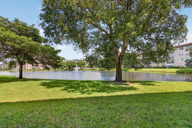 1804 ELEUTHERA Point J1, Coconut Creek, FL 33066
