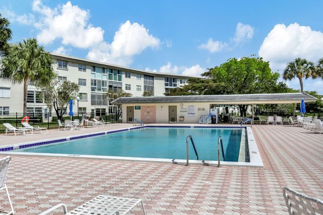 1804 ELEUTHERA Point J1, Coconut Creek, FL 33066
