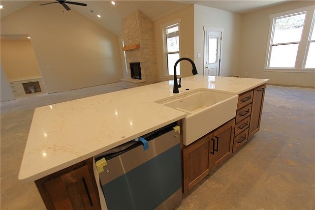 17102 Malico Mountain Road, West Fork, AR 72774