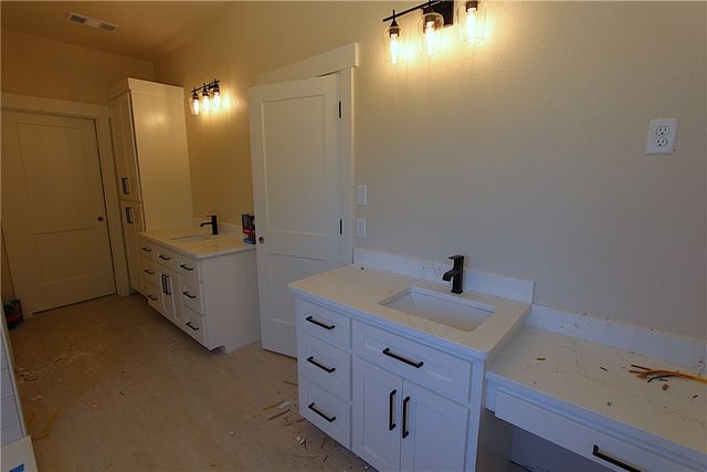 17102 Malico Mountain Road, West Fork, AR 72774