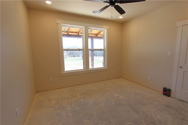 17102 Malico Mountain Road, West Fork, AR 72774