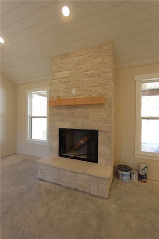 17102 Malico Mountain Road, West Fork, AR 72774