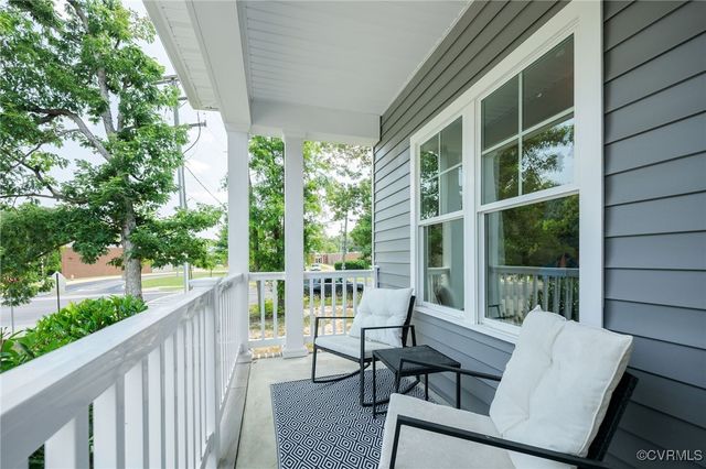 100 Heron Run Dr, Colonial Heights, VA 23834