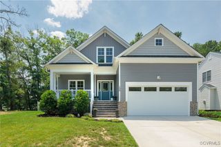 100 Heron Run Dr, Colonial Heights, VA 23834