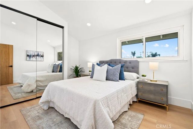 3368 California, Costa Mesa, CA 92626