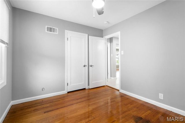 8900 Moritz Avenue, St Louis, MO 63144