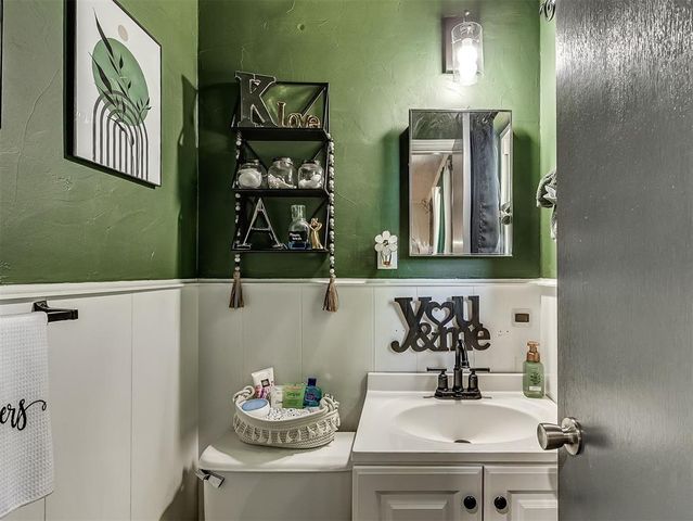 6311 NW 19th Street, Bethany, OK 73008