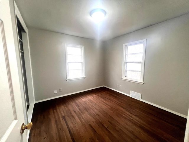 2145 S Estelle, Wichita, KS 67211