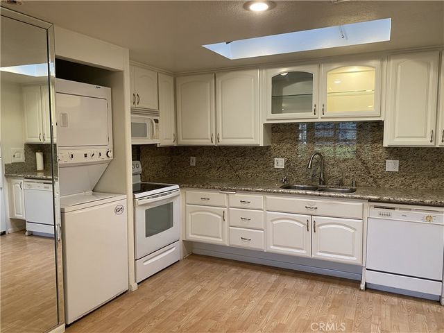 13151 Shawnee Ln., M11-266J, Seal Beach, CA 90740