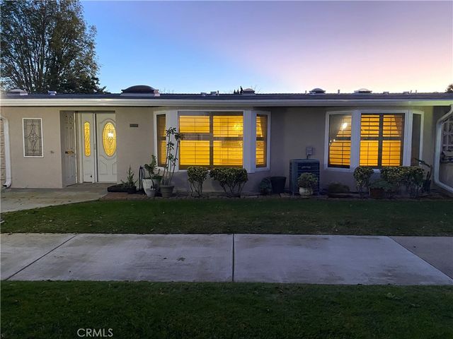 13151 Shawnee Ln., M11-266J, Seal Beach, CA 90740
