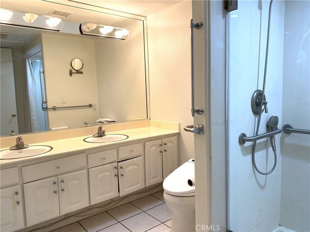 13151 Shawnee Ln., M11-266J, Seal Beach, CA 90740
