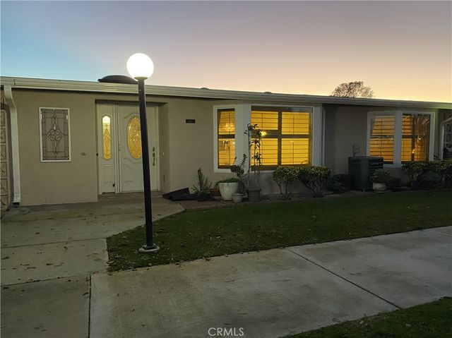 13151 Shawnee Ln., M11-266J, Seal Beach, CA 90740