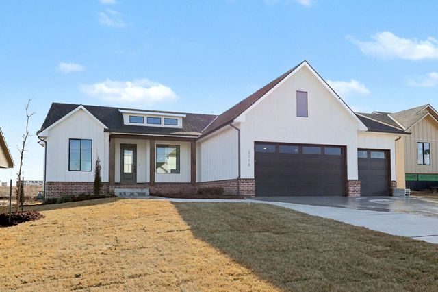 3216 N Bedford Ct, Wichita, KS 67226