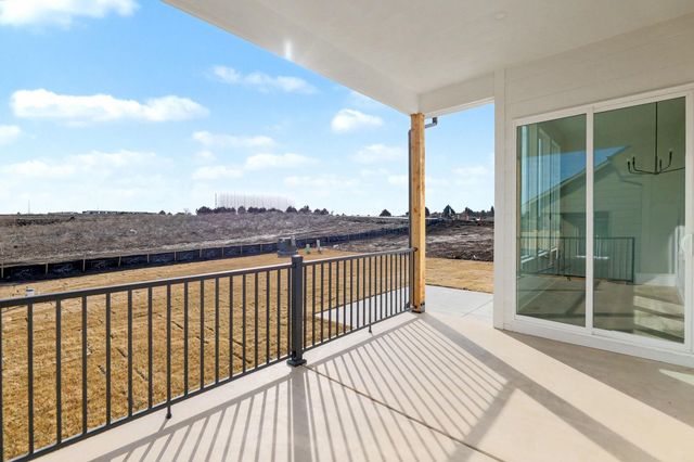 3216 N Bedford Ct, Wichita, KS 67226