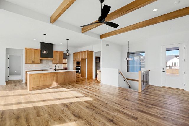 3216 N Bedford Ct, Wichita, KS 67226