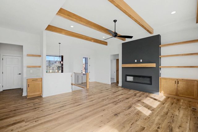 3216 N Bedford Ct, Wichita, KS 67226