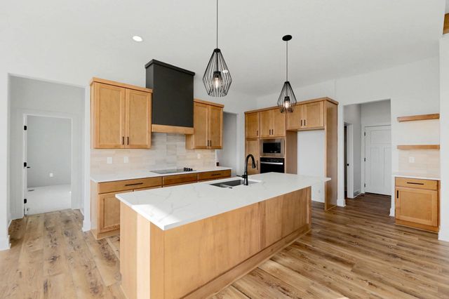 3216 N Bedford Ct, Wichita, KS 67226