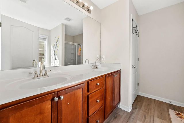 589 Woodland Park Ter, Lawrenceville, GA 30043