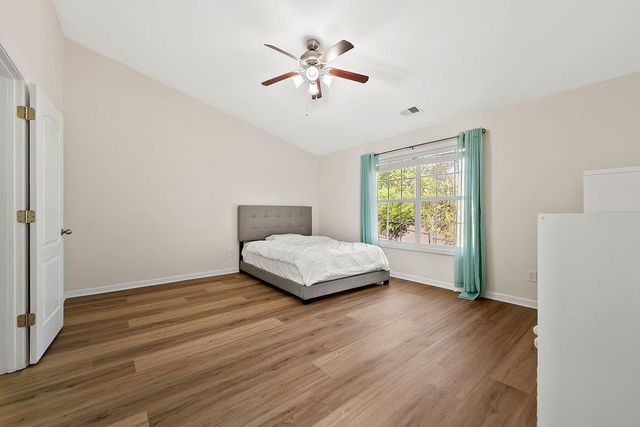 589 Woodland Park Ter, Lawrenceville, GA 30043