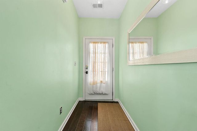 589 Woodland Park Ter, Lawrenceville, GA 30043