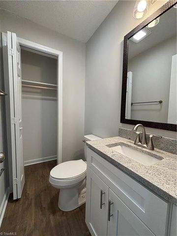 4185 Morningside Drive, Winston-salem, NC 27106