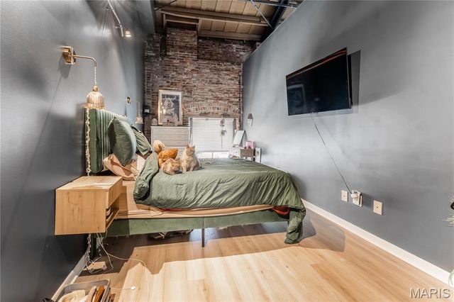 900 Allen Avenue, St Louis, MO 63104