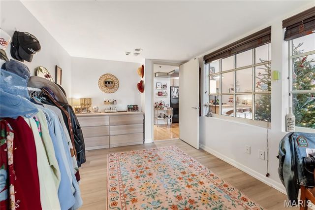 900 Allen Avenue, St Louis, MO 63104