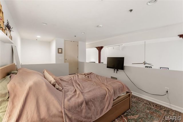 900 Allen Avenue, St Louis, MO 63104