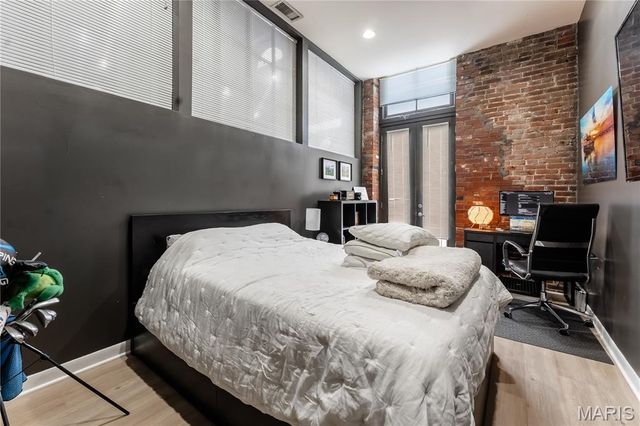 900 Allen Avenue, St Louis, MO 63104