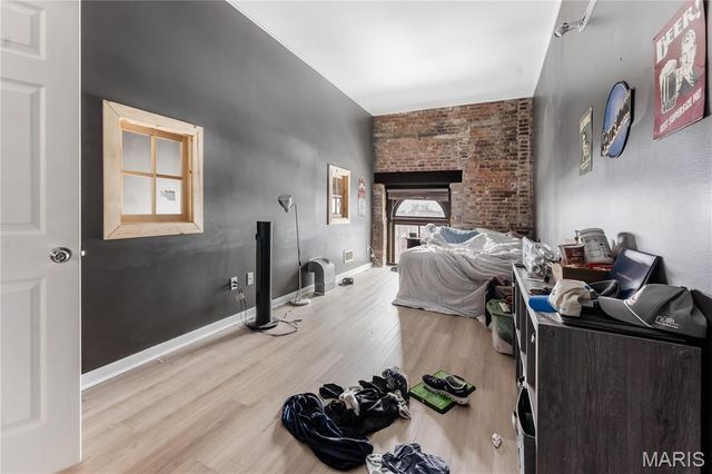 900 Allen Avenue, St Louis, MO 63104