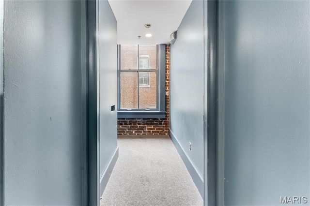 900 Allen Avenue, St Louis, MO 63104