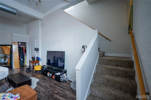 900 Allen Avenue, St Louis, MO 63104