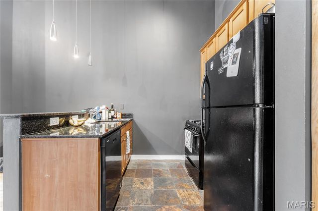 900 Allen Avenue, St Louis, MO 63104