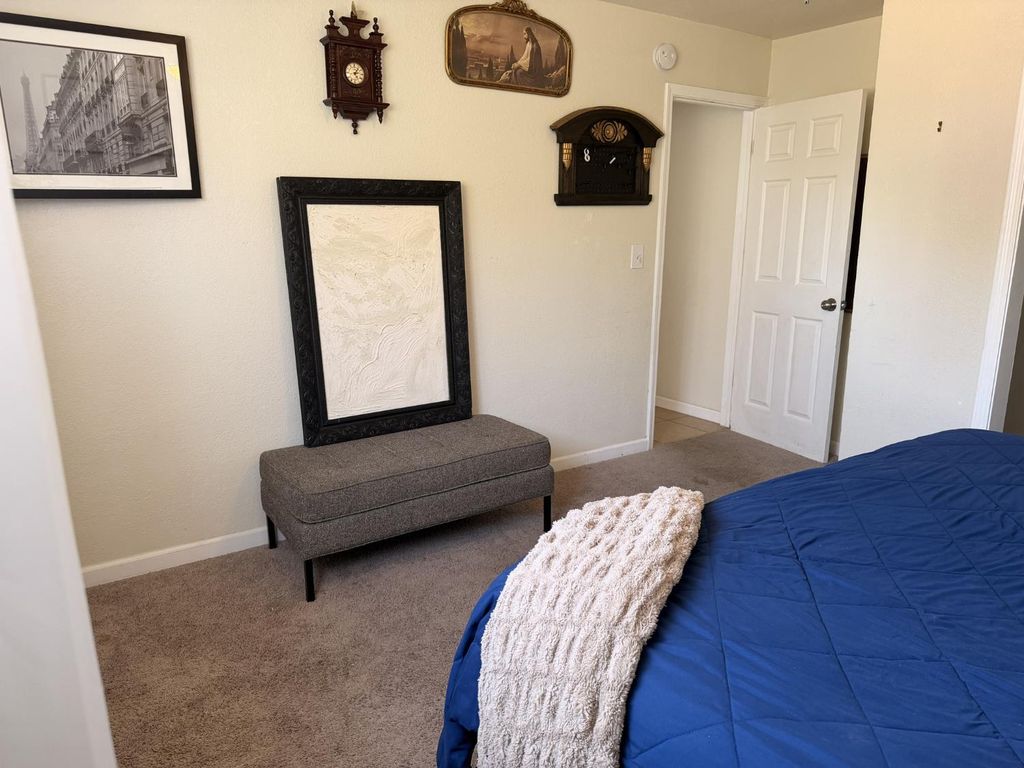 Image 11 of property listing at 30708 Road 70, Goshen, CA 93227