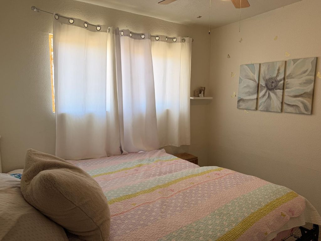 Image 13 of property listing at 30708 Road 70, Goshen, CA 93227