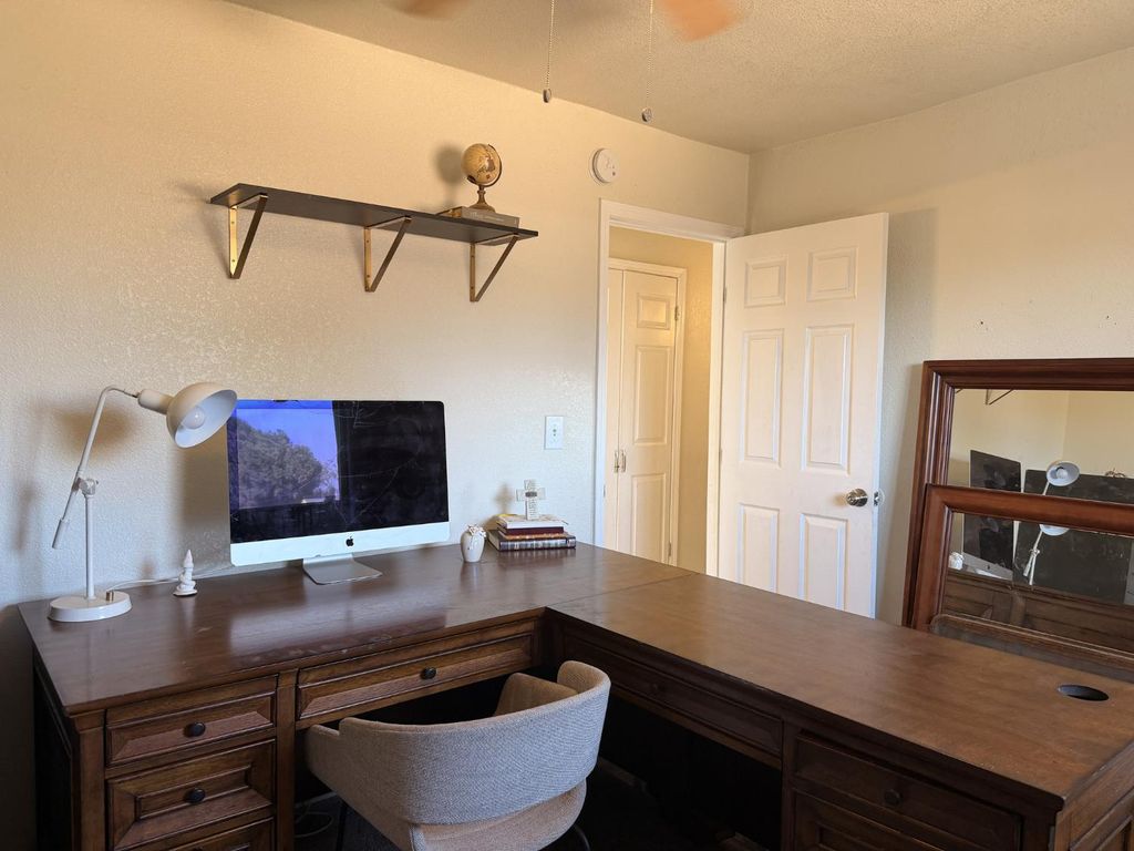 Image 15 of property listing at 30708 Road 70, Goshen, CA 93227