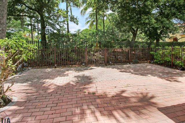 5794 NW 119TH Terrace, Coral Springs, FL 33076
