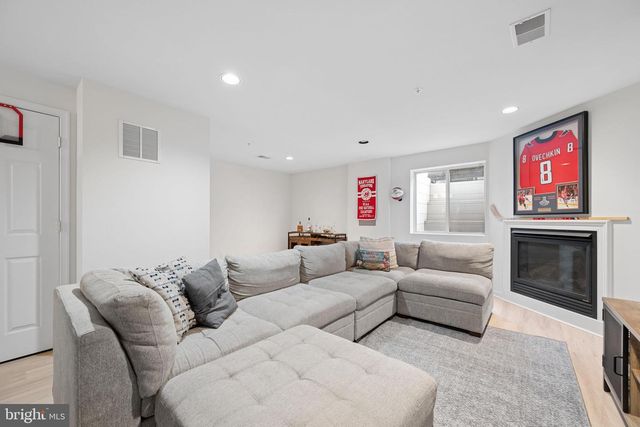 3506 RINES TAVERN LN, Frederick, MD 21704