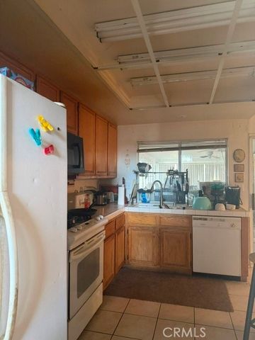 1243 Janessa Court, San Jacinto, CA 92583