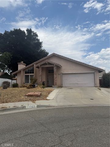1243 Janessa Court, San Jacinto, CA 92583