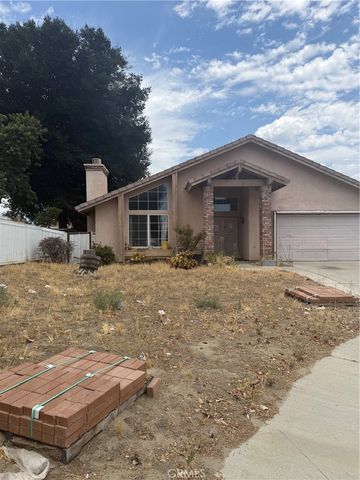 1243 Janessa Court, San Jacinto, CA 92583