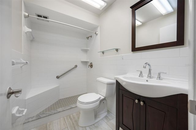 8533 110TH STREET 106, Seminole, FL 33772