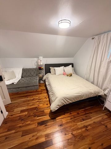 643 Boston St, Lynn, MA 01905