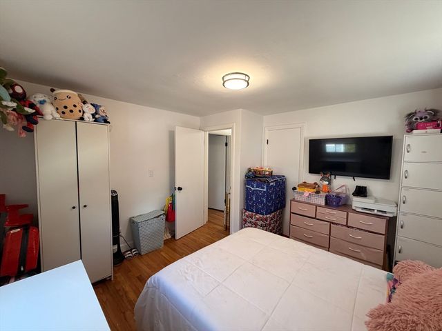 643 Boston St, Lynn, MA 01905