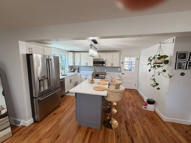 643 Boston St, Lynn, MA 01905