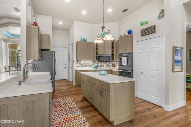 15 Deep Woods Way, Ormond Beach, FL 32174
