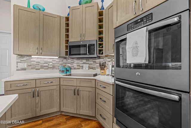 15 Deep Woods Way, Ormond Beach, FL 32174