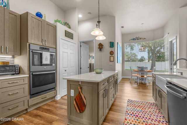 15 Deep Woods Way, Ormond Beach, FL 32174